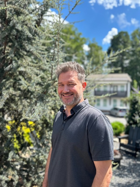 Aaron Hebel, Builder & VP of Design Build